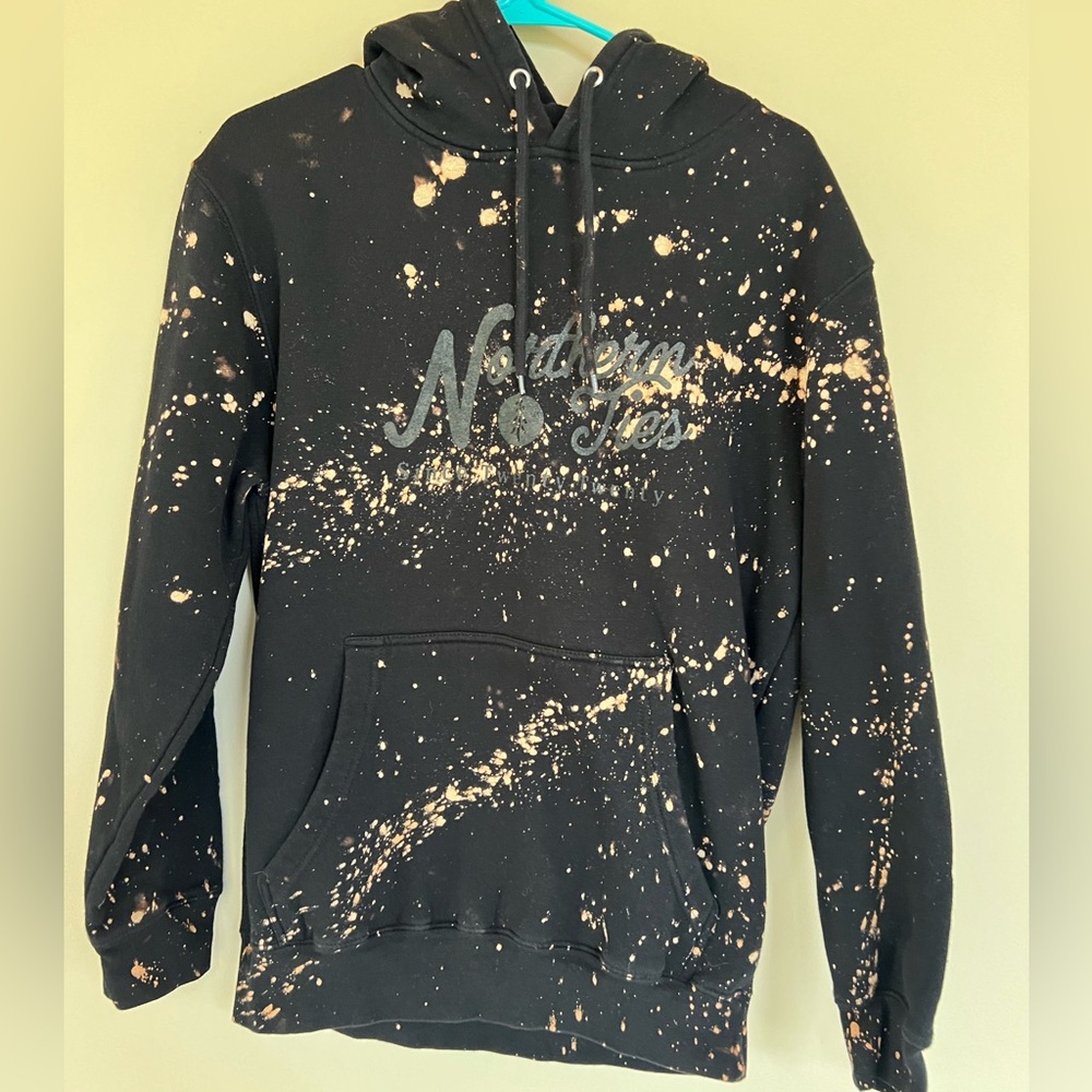 Northern ties hoodie
